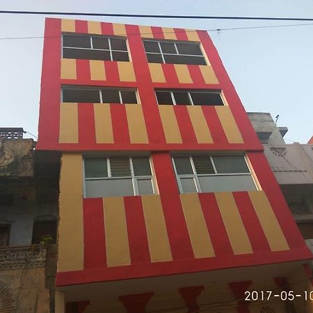 Kanpur Villa Exteriér fotografie